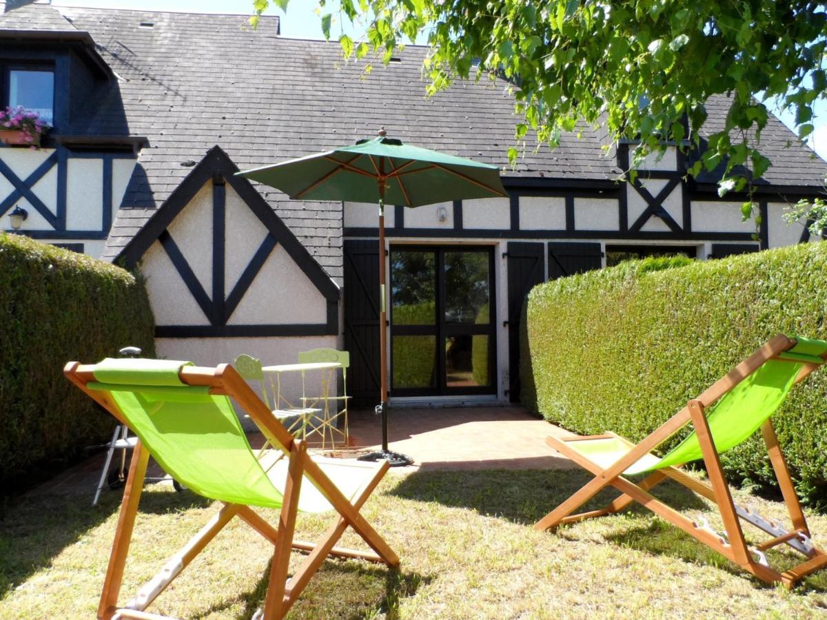 Charmant Cottage Normand Avec Jardin, Proche Hippodrome, Piscine Chauffee Et Tennis, Parking Prive - Fr-1-487-288 Cabourg Eksteriør bilde
